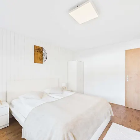 Apartment Alpine Retreat 4 Person Near Zermatt With Parking!