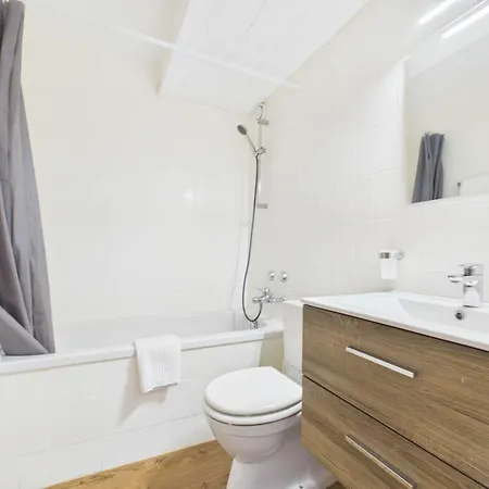 Alpine Retreat 4 Person Near Zermatt With Parking! Täsch