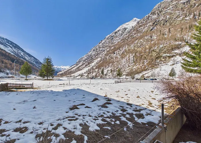 Alpine Retreat 4 Person Near Zermatt With Parking! * Täsch